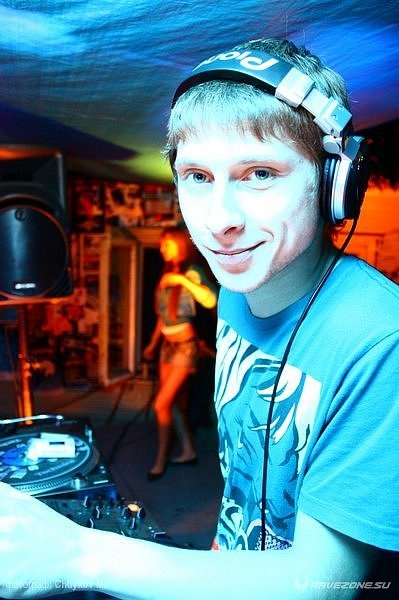 Bogdan :: DJ Profile on TM Radio