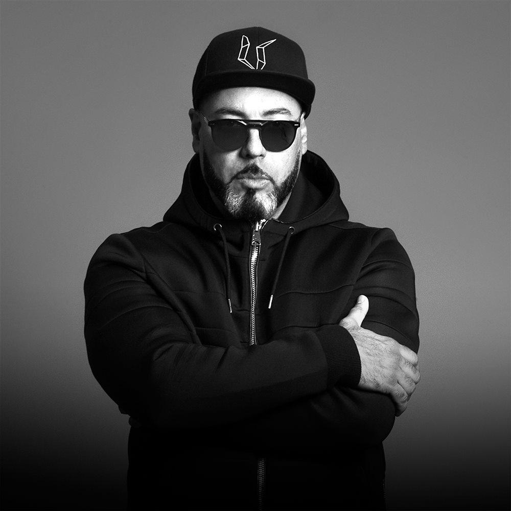Roger Sanchez DJ Profile Picture